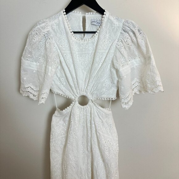 PETAL & PUP Merletto Short Sleeve Cutout Eyelet Maxi Dress in White Size Small - Picture 6 of 15